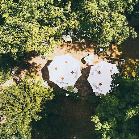 Zum Grunewald Hotel 3*