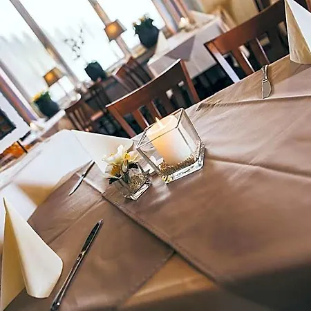 Zum Grunewald 3* Dinslaken