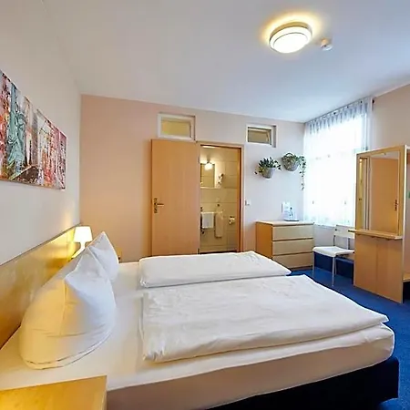 Zum Grunewald Hotel