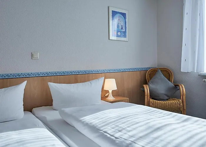 Zum Grunewald Hotel 3*