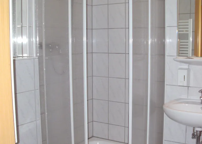 Zum Grunewald 호텔